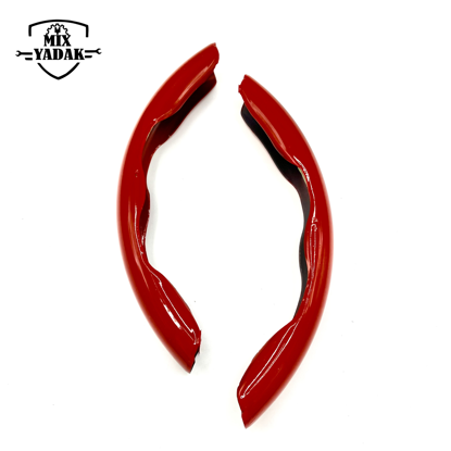 تصویر از مچی فرمان قرمز